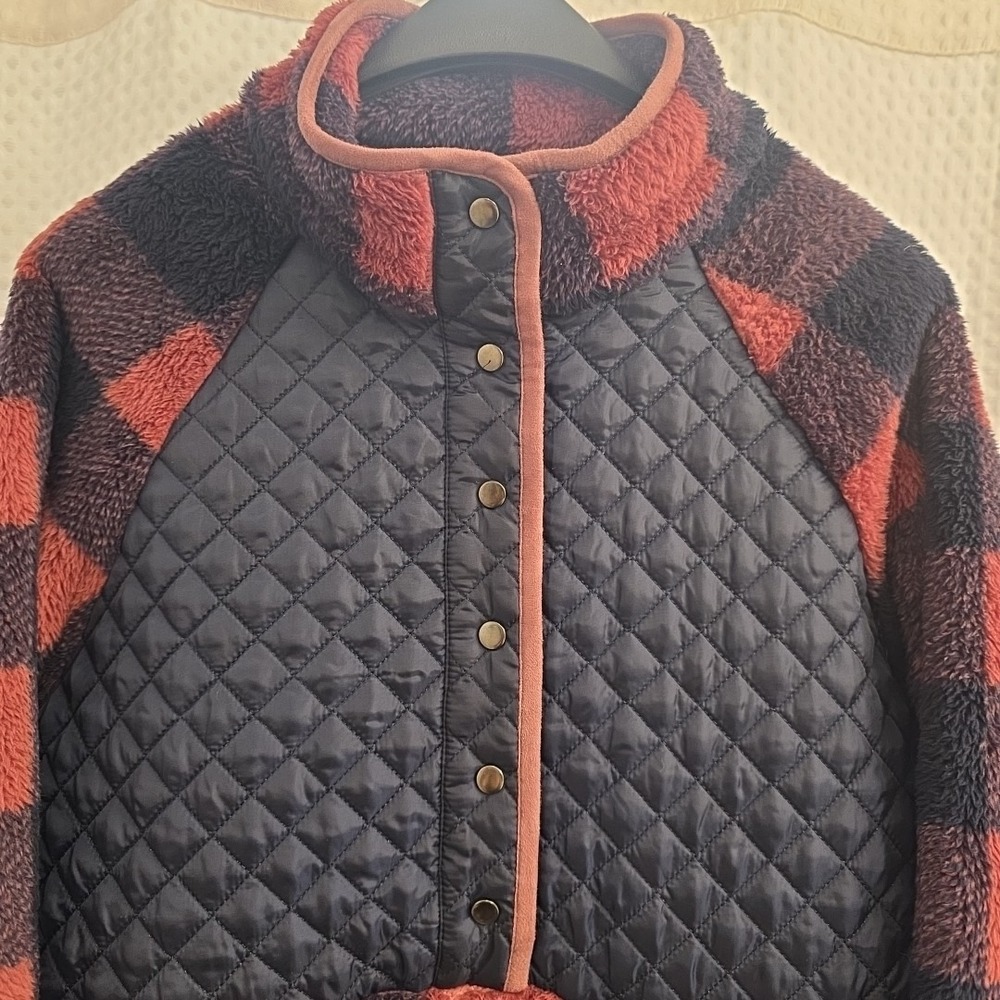 Simply Southern Pullover Women Sz M Purple Blue 1/2 Snap Sherpa Plaid Quilted